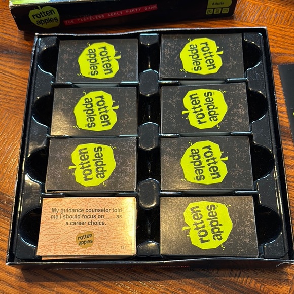 Rotten Apples Adult Party Game - Picture 4 of 7